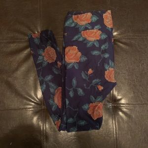 Lularoe TC leggings Disney digital roses